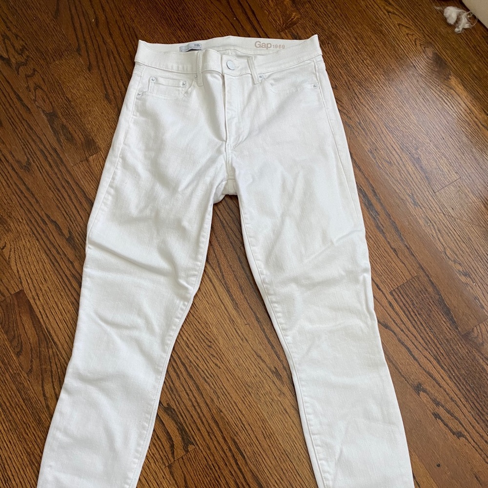 Gap stretch skinny jeans!